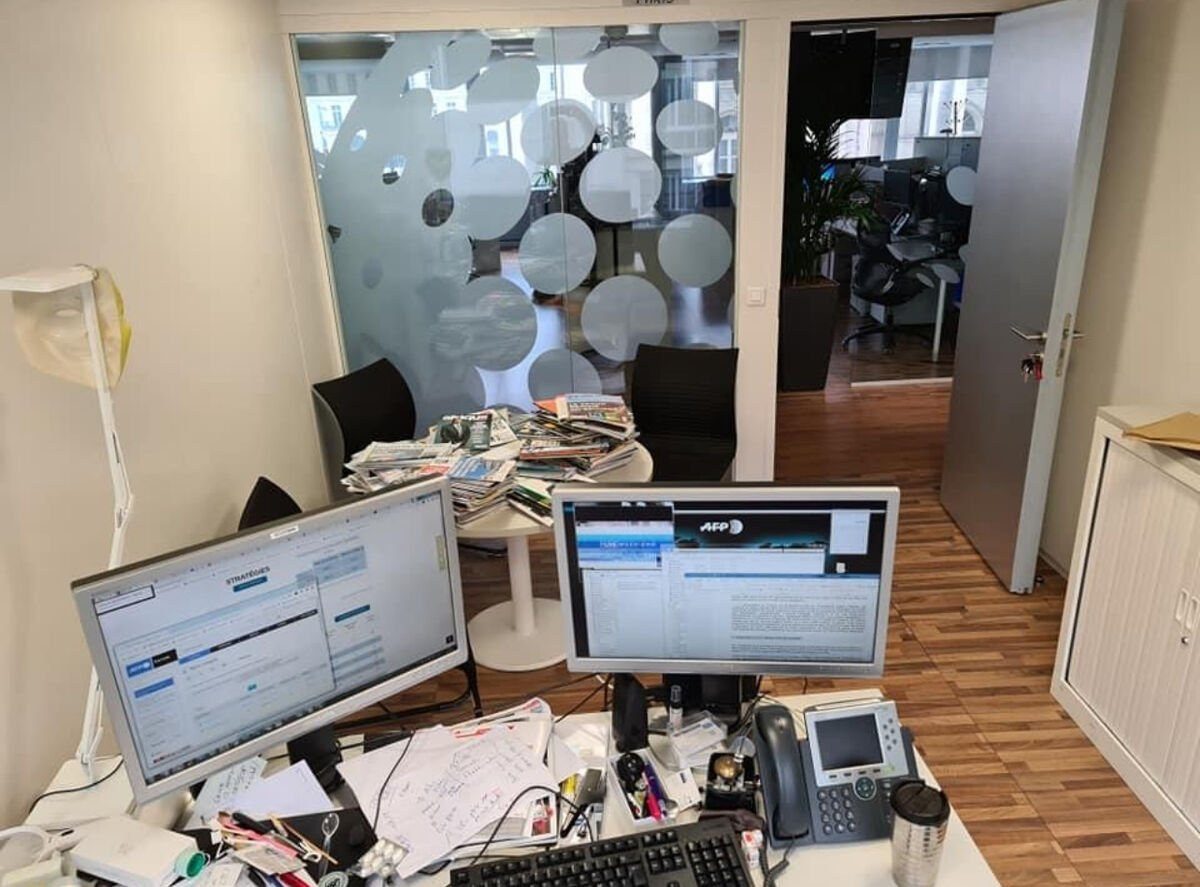 Bureau AFP — cloison à pois